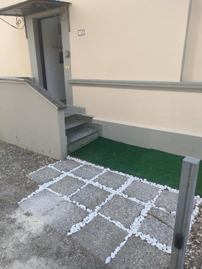 La Finestra Sul Viale Hotel Pisa Eksteriør billede