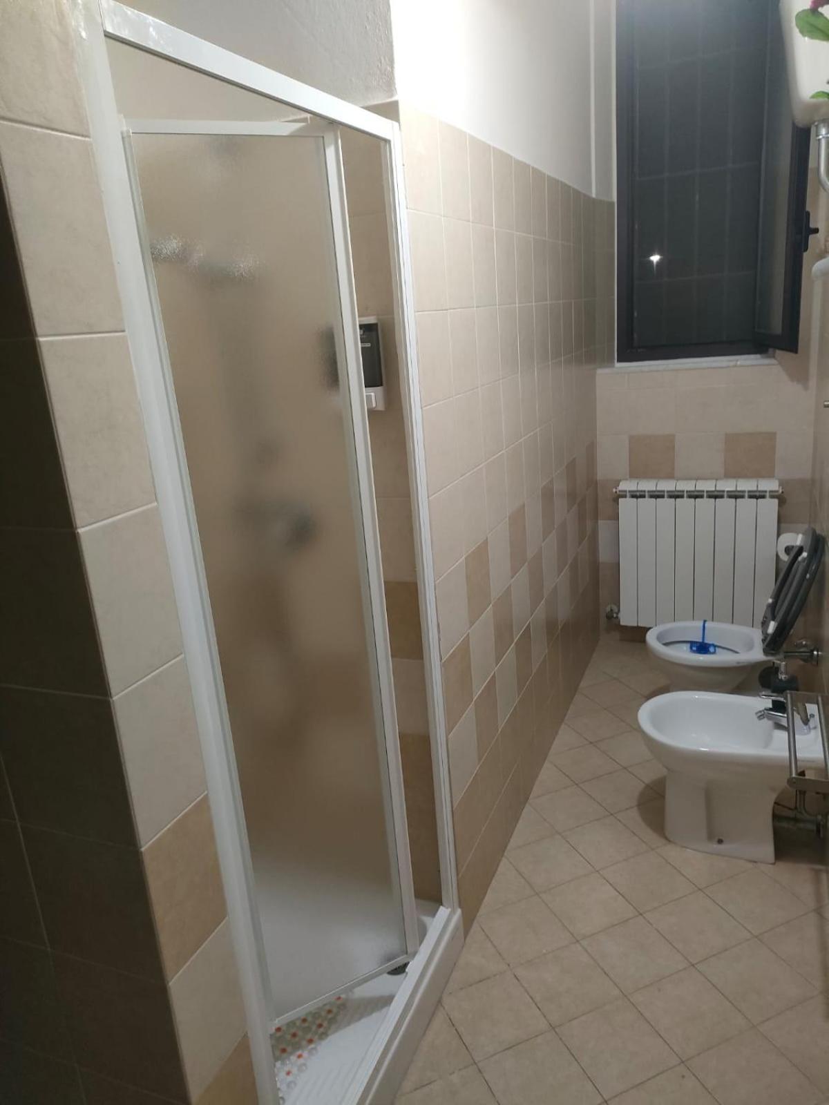 La Finestra Sul Viale Hotel Pisa Eksteriør billede